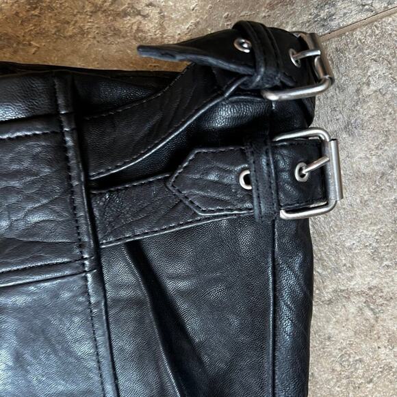 Lucky Brand lamb skin, Black leather jacket.  Women's size M - Picture 8 of 9